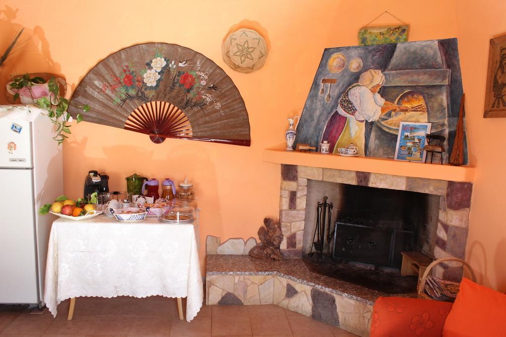 Rita b&b sea sun&nature Santa Maria la Palma Zimmer foto